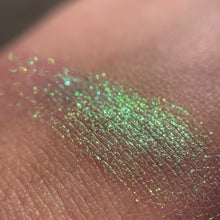 Load image into Gallery viewer, Clover Crush {Multichrome}