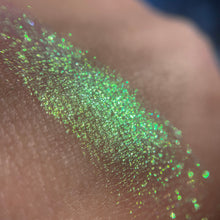 Load image into Gallery viewer, Clover Crush {Multichrome}