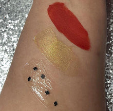 Load image into Gallery viewer, Spades #Glossed Lipgloss