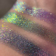 Load image into Gallery viewer, Ethereal {HoloChrome}
