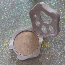 Load image into Gallery viewer, Vanilla Peach Bellini - Purrfect Glow Highlighter
