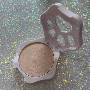 Vanilla Peach Bellini - Purrfect Glow Highlighter