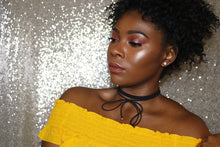 Load image into Gallery viewer, Henna - Purrfect Glow Highlighter