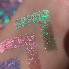 Load image into Gallery viewer, Reptile {Shifting Shimmer}