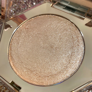 Devotion - Purrfect Glow Highlighter