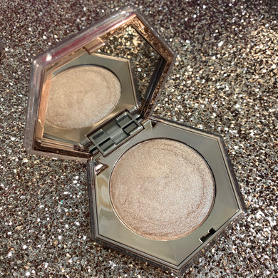 Devotion - Purrfect Glow Highlighter