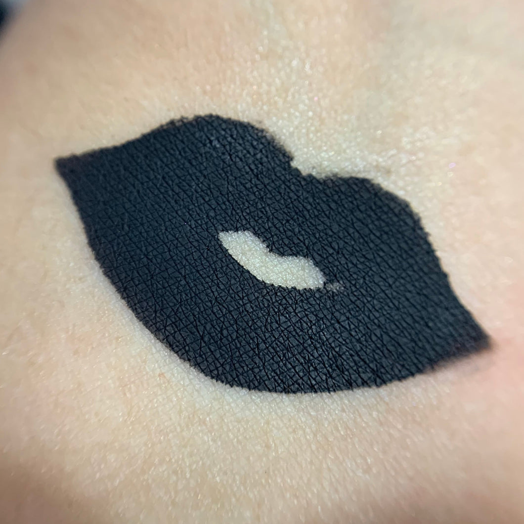 Grimoire - Liquid Lipstick